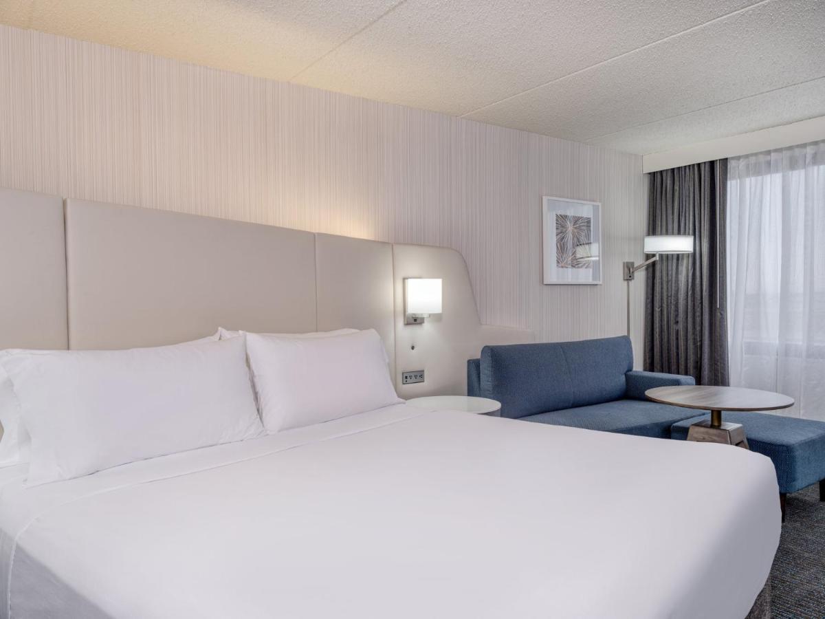 Hotel Crowne Plaza Indianapolis-Airport By Ihg Exterior foto